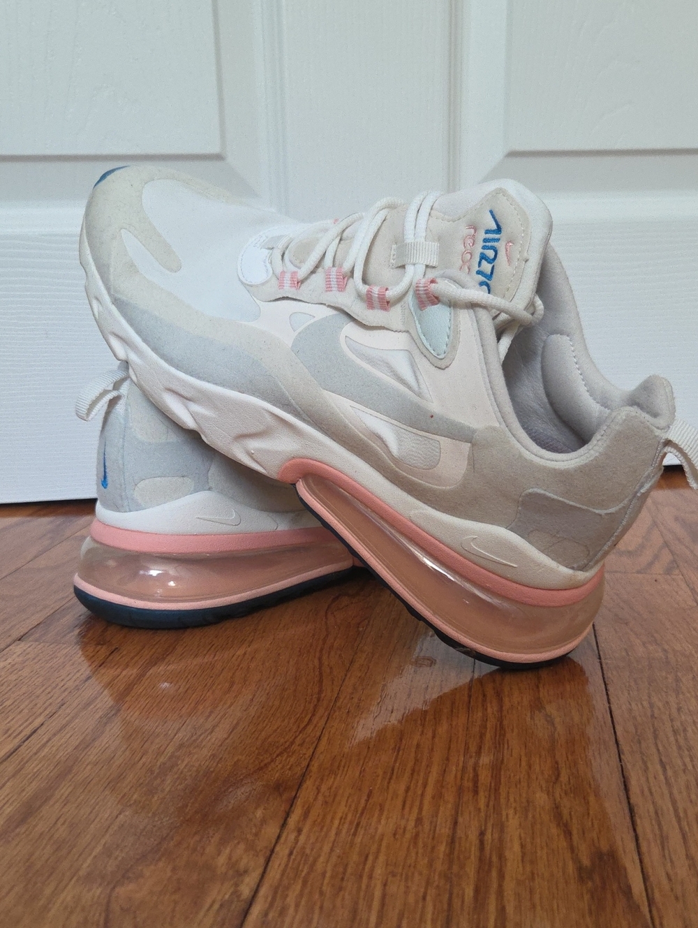 Nike Men's Air 270 React Sz 7.5 Or Women's 9